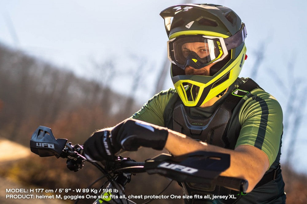 MTB DEFCON TWO HELM GRÜN